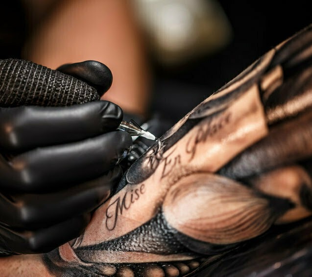 Tatouage artistique sur mesure à Saint-Raphaël — Art District