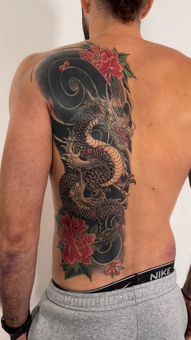 Tatouage irezumi japonais réalisé par David Braccini